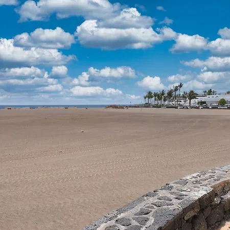 Casa Eva - Private Pool, Bbq & Free Parking By Lanzarote Ferienhaus