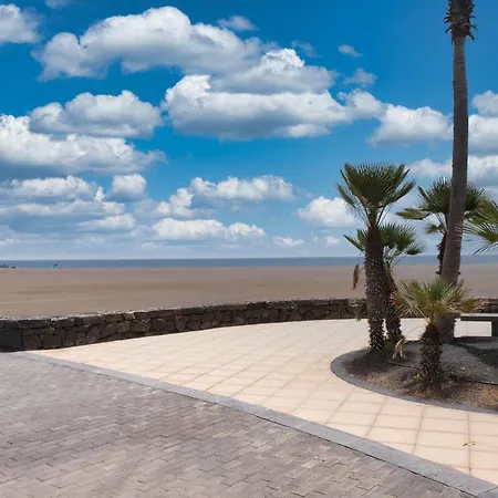 Casa Eva - Private Pool, Bbq & Free Parking By Lanzarote *