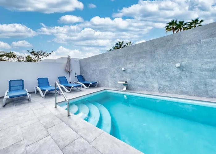 Casa Eva - Private Pool, Bbq & Free Parking By Lanzarote בית נופש Los Pocillos